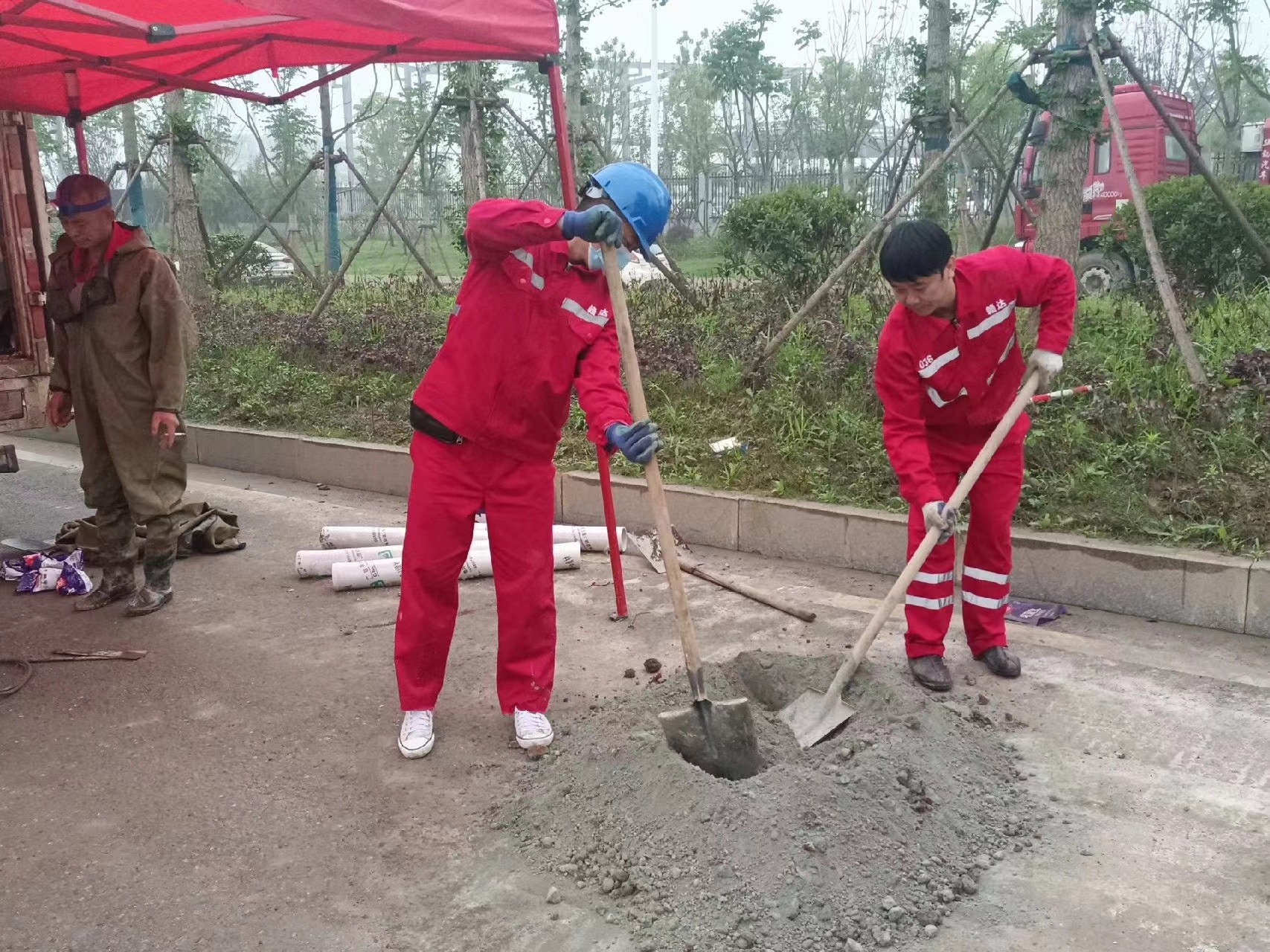 长白管道疏通哪家好】及时进行市政管道清淤